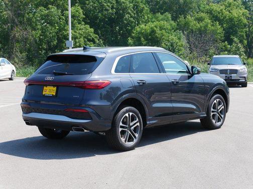 2025 Audi Q5 Premium Plus