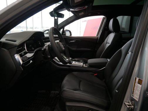 2026 Audi Q7 45 Premium Plus