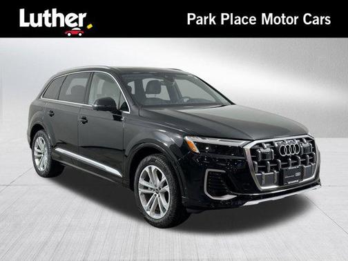 2025 Audi Q7 55 Premium Plus