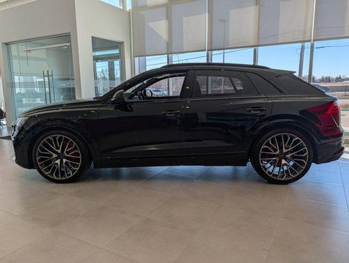 2026 Audi SQ8 4.0T Prestige