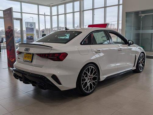 2025 Audi RS 3 TFSI quattro S tronic