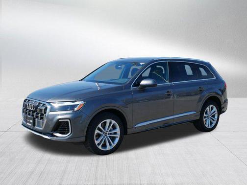 2025 Audi Q7 55 Premium Plus