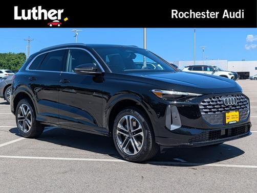 Mythos Black Metallic 2026 Audi Q5 Premium TFSI quattro S tronic