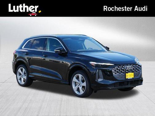 2025 Audi Q5 Premium Plus