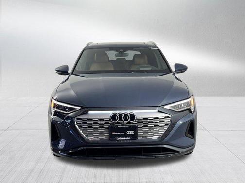 Plasma Blue Metallic 2024 Audi Q8 e-tron Prestige