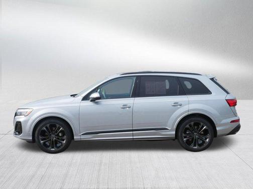 2025 Audi Q7 55 Prestige
