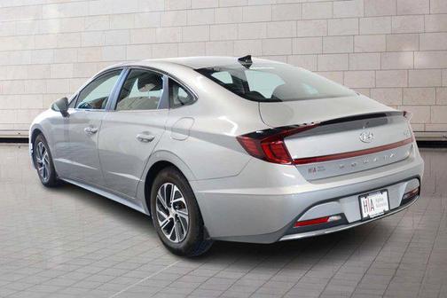 2023 Hyundai SONATA Hybrid Base