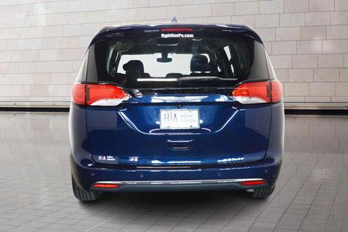 2018 Chrysler Pacifica Touring Plus