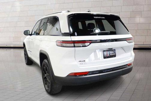 2024 Jeep Grand Cherokee Altitude