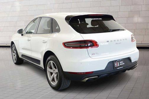 2017 Porsche Macan Base