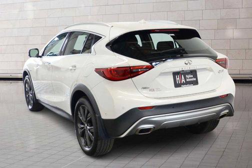 2019 INFINITI QX30 ESSENTIAL