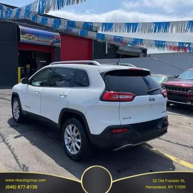2015 Jeep Cherokee Sport
