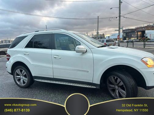 2010 Mercedes-Benz M-Class 4MATIC