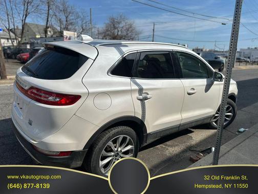 White Platinum Metallic Tri-Coat 2016 Lincoln MKC Select