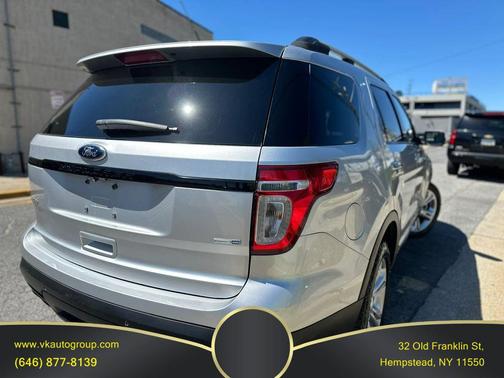 Ingot Silver Metallic 2013 Ford Explorer Limited
