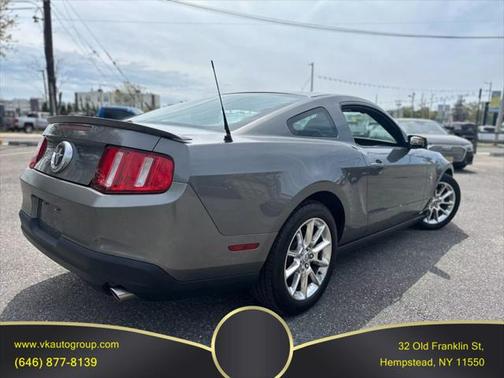 2010 Ford Mustang Premium