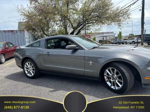 2010 Ford Mustang Premium