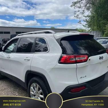 2015 Jeep Cherokee Sport