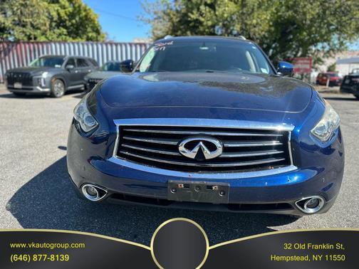 2014 INFINITI QX70 Base