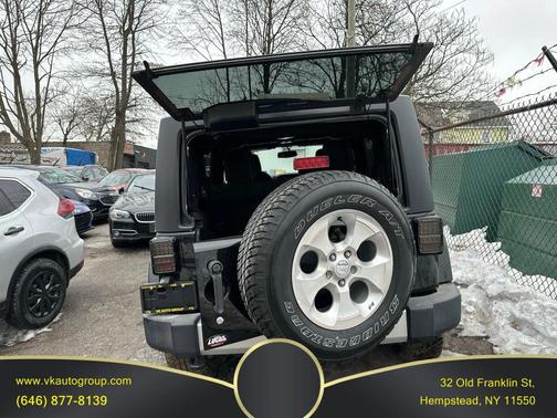 2014 Jeep Wrangler Unlimited Sahara