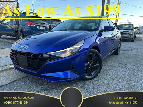 Intense Blue 2022 Hyundai ELANTRA SEL Sedan