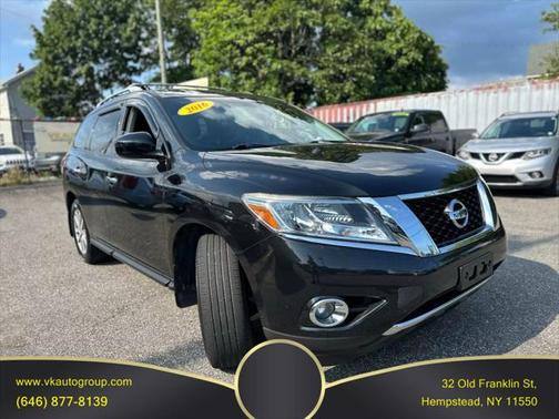 2016 Nissan Pathfinder SV