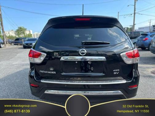 2016 Nissan Pathfinder SV