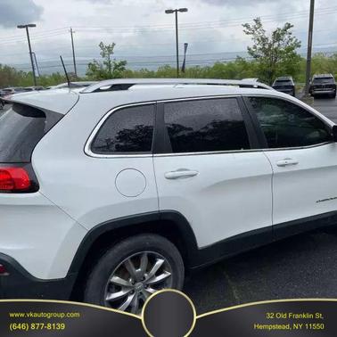 2017 Jeep Cherokee Sport