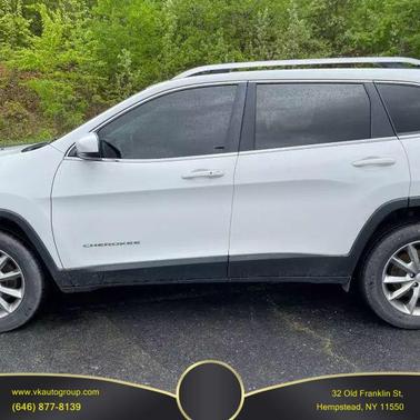 2017 Jeep Cherokee Sport
