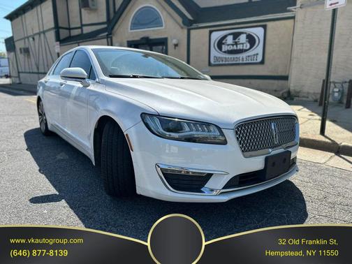 White Platinum Metallic Tri-Coat 2017 Lincoln MKZ Reserve I