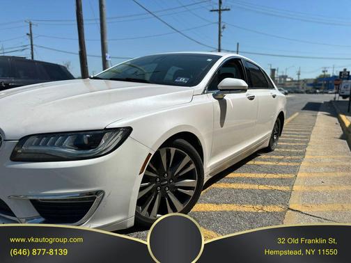 White Platinum Metallic Tri-Coat 2017 Lincoln MKZ Reserve I