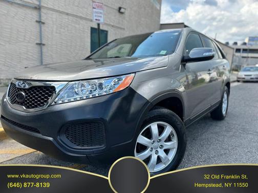 Titanium Silver 2012 Kia Sorento LX