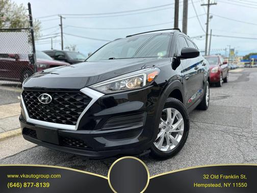 Black Noir Pearl 2021 Hyundai TUCSON Value SUV