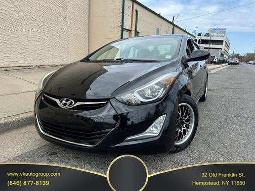 2014 Hyundai ELANTRA SE