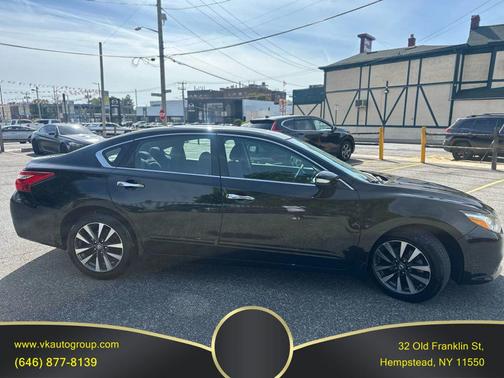 2017 Nissan Altima 2.5 SV