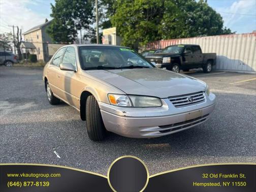 1998 Toyota Camry LE V6