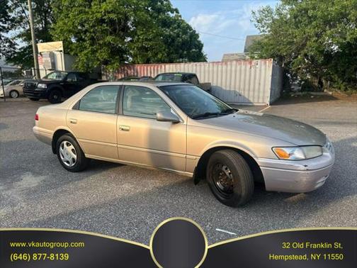 1998 Toyota Camry LE V6