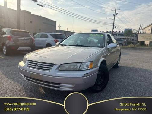 1998 Toyota Camry LE V6
