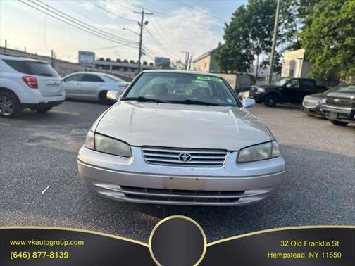 1998 Toyota Camry LE V6