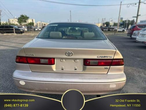1998 Toyota Camry LE V6