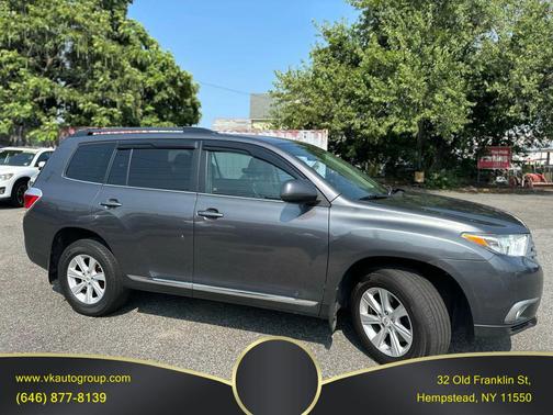 2012 Toyota Highlander SE