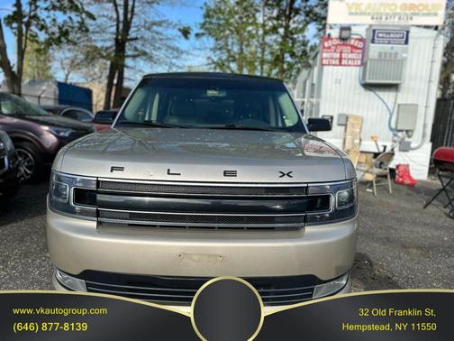 White Gold Metallic 2018 Ford Flex Limited