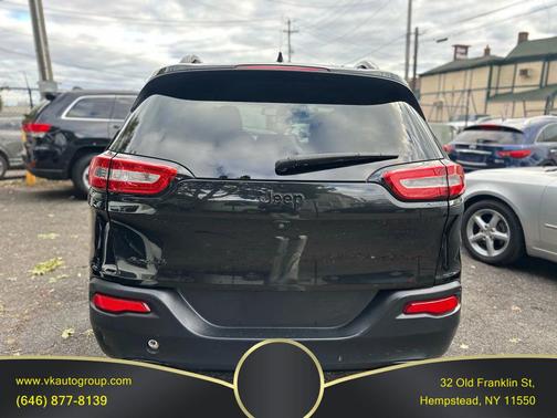 2015 Jeep Cherokee Sport