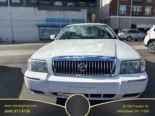 2010 Mercury Grand Marquis 