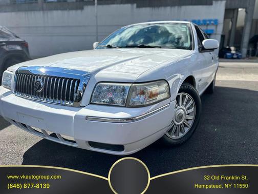 2010 Mercury Grand Marquis 