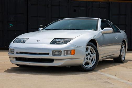 SILVER 1993 Nissan 300ZX 2+2