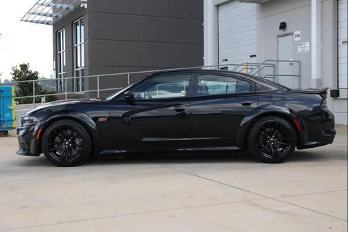 Pitch Black Clearcoat 2022 Dodge Charger Scat Pack