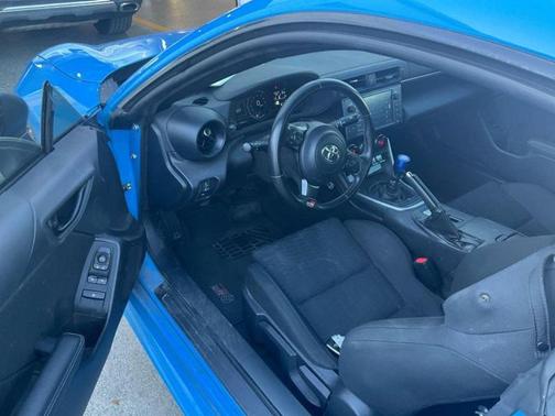 2023 Toyota GR86 Base