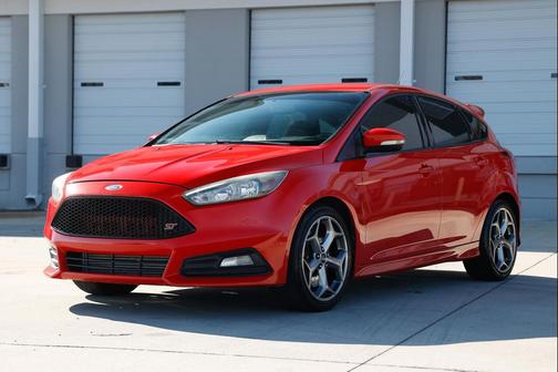 2017 Ford Focus ST ST