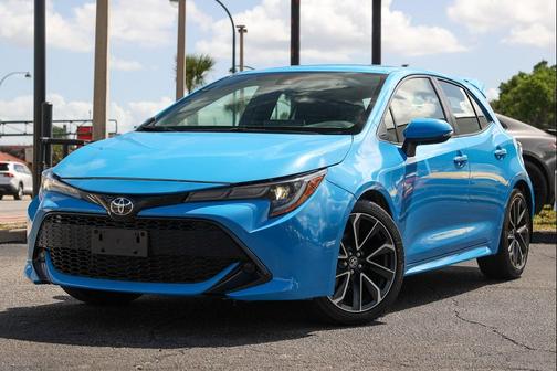 BLUE 2019 Toyota Corolla SE